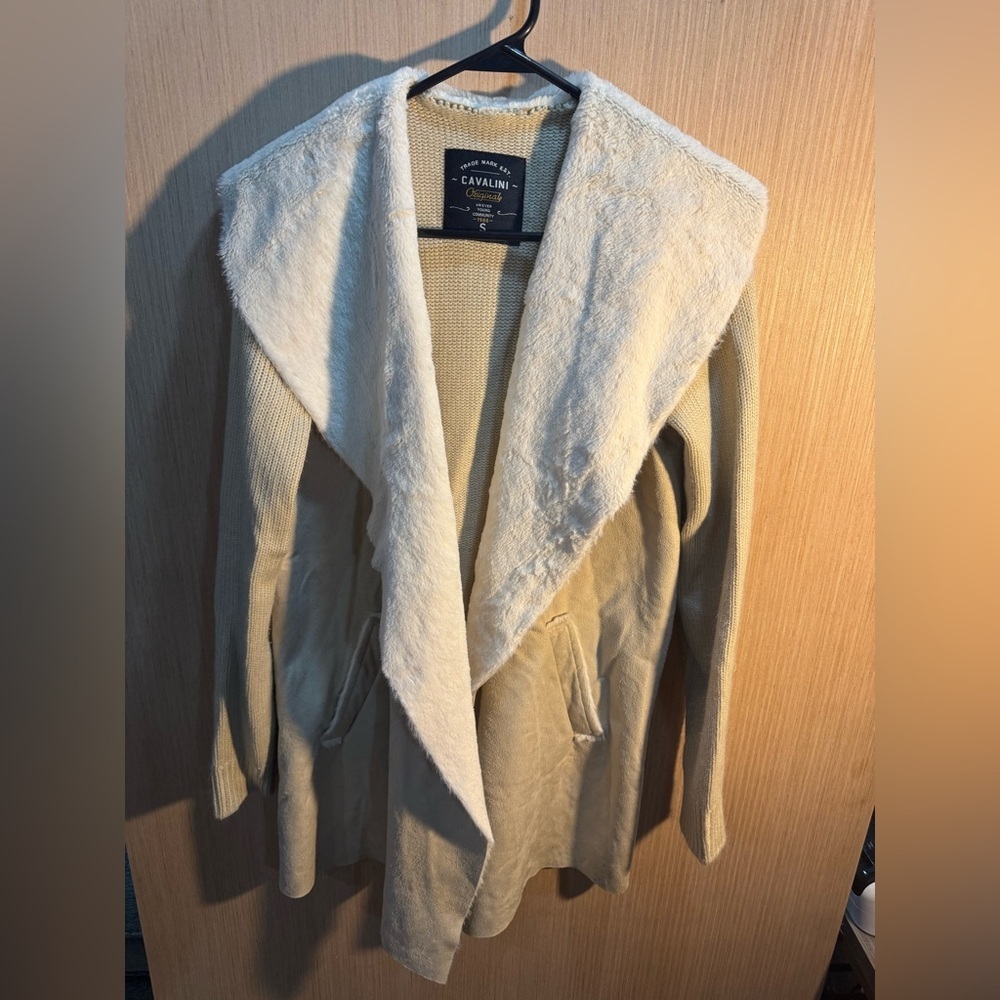 Women’s Cavalini Cream Open-Front Faux-Fur Collar Cardigan Size Small
